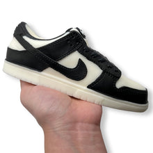 Load image into Gallery viewer, Panda