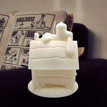 Load image into Gallery viewer, Doghouse